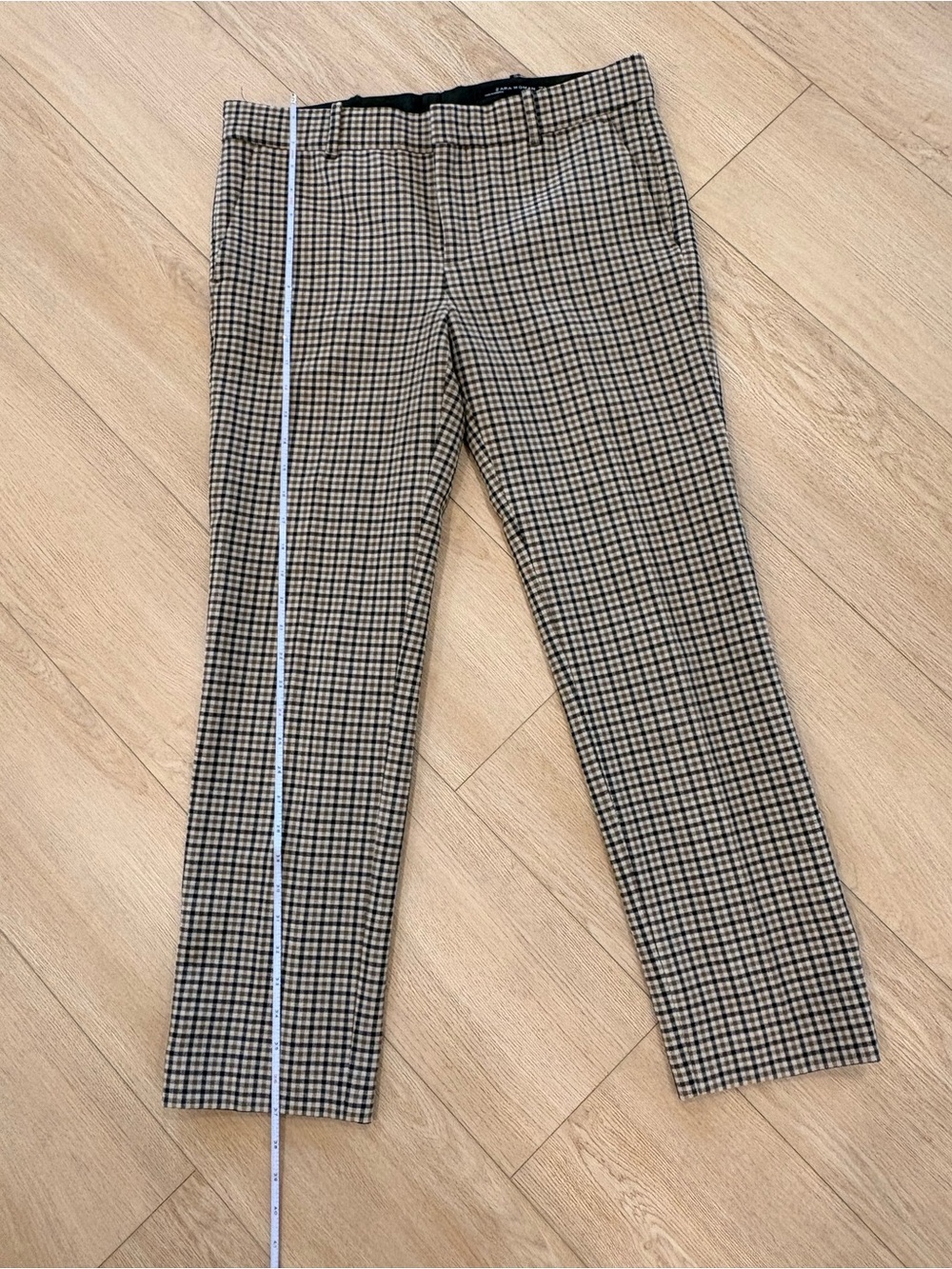 Zara woman’s Checkered Dress Pants - Beige & Black